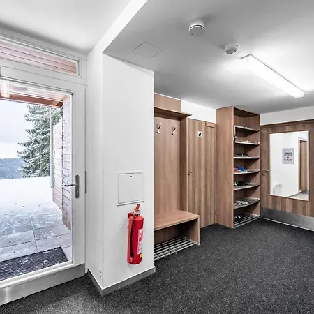 - I3 Pohodlny A Teply U Sjezdovky Apartment *