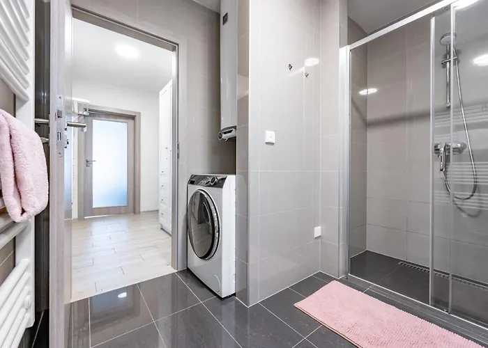 - I3 Pohodlny A Teply U Sjezdovky